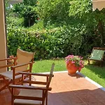 Tassos House 度假居 *